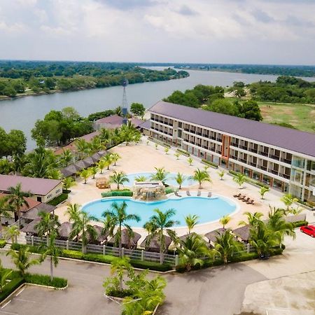 River Palm Hotel And Resort Powered By Cocotel Bugallon 외부 사진