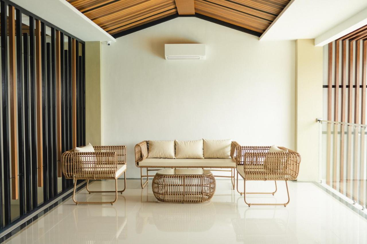 River Palm Hotel And Resort Powered By Cocotel Bugallon 외부 사진